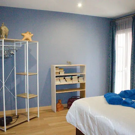 Bonito Piso En El Centro De By Bebalmy *