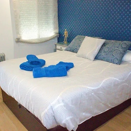 Bonito Piso En El Centro De By Bebalmy