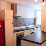 Bonito Piso En El Centro De By Bebalmy *
